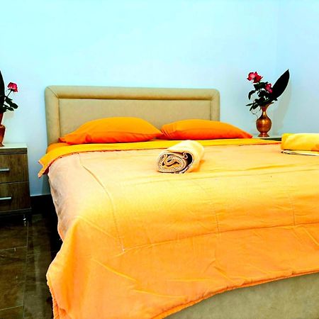 Mala Plaza Apartments Ulcinj Bagian luar foto
