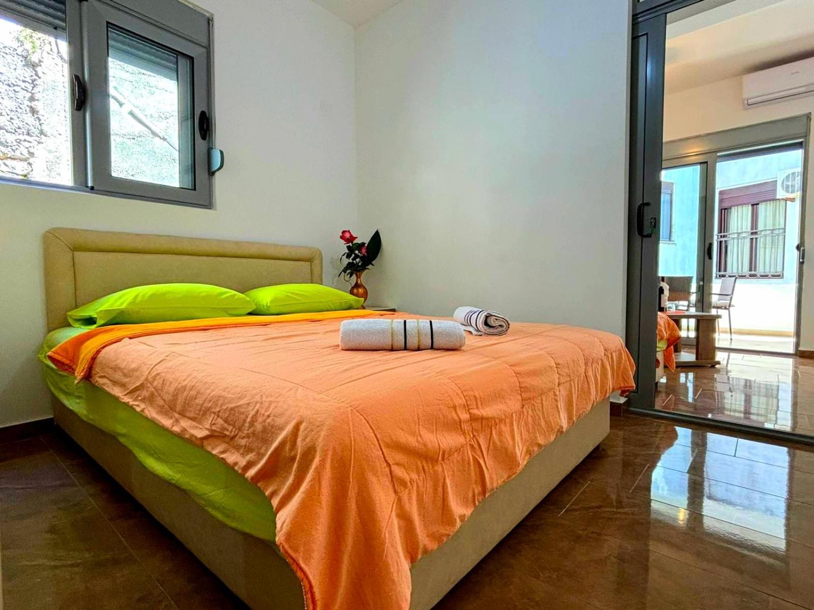 Mala Plaza Apartments Ulcinj Bagian luar foto